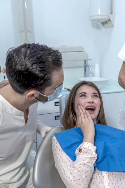 Best Emergency Tooth Extraction in Broxton, GA