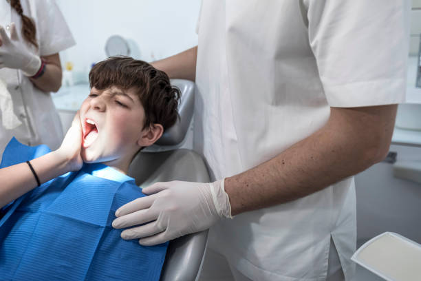 Best Cosmetic Emergency Dentistry in Broxton, GA